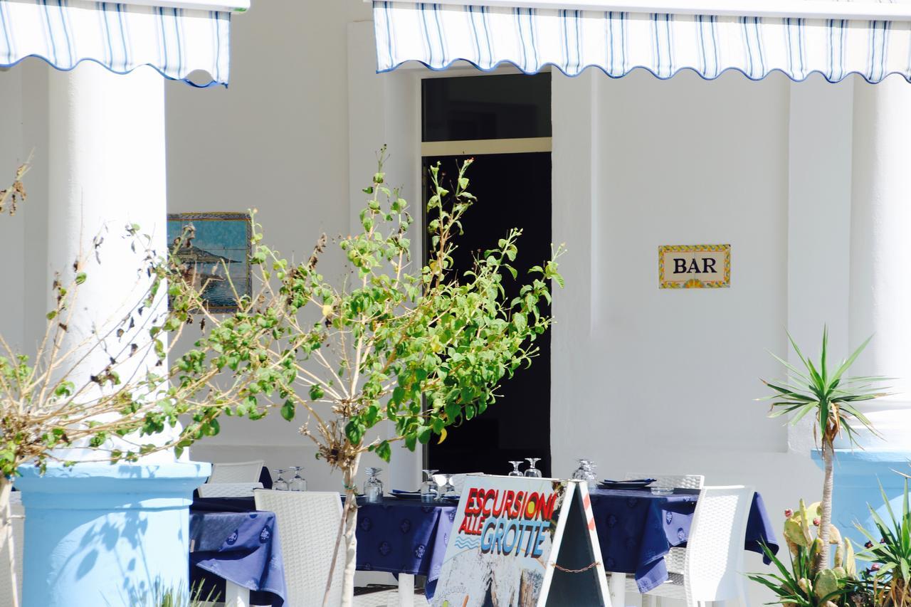 Hotel Rizieri Santa Maria di Leuca Exterior foto